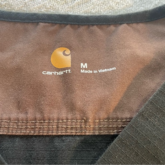 Carhartt Men's Black V Neck Short Sleeve
Size Medium - Picture 2 of 9